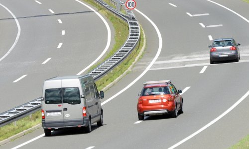 Vozači oprez; prometne nesreće na autocesti usporavaju promet kod Vučevice i Nove Gradiške