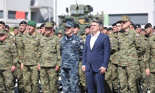 [FOTO/VIDEO] Milanović na ispraćaju kontigenta: Zašto ni jedan hrvatski časnik ne može biti u operaciji EUFOR u BiH?