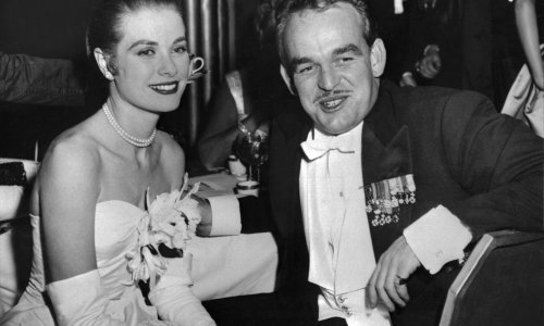 Novi detalji bajkovite ljubavne priče: Kratki susret u vrtu palače bio je sasvim dovoljan da se zaljube Grace Kelly i princ Rainier