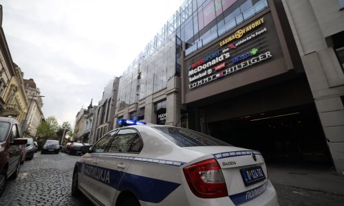 Dojave o bombama na desecima lokacija u Srbiji: 'Postavili smo 500 kilograma C4, eksplodirat će u 17 sati'