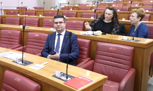 Saborska oporba: Rebalans je krpanje rupa bez vizije