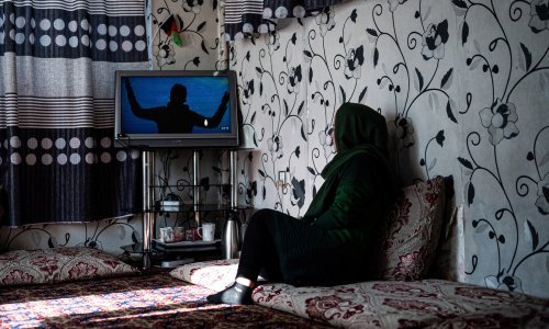 Talibani naredili novinarkama da na TV-u moraju pokrivati lice