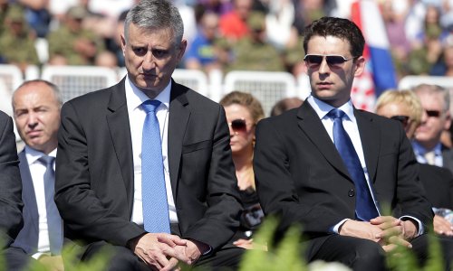 Zekanović: Petrov zbog Karamarka mora dati ostavku; Grmoja: To je 'spašavanje vojnika Andreja'