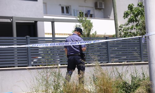 Pritvoren jer je u Kaštelima nožem ubio 82-godišnju majku