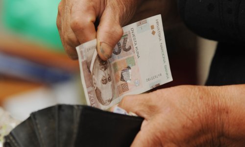 Muškarac kod Zadra šest godina umjesto na račun udruge novac primao na osobni, ukupno je ukrao gotovo osam milijuna kuna