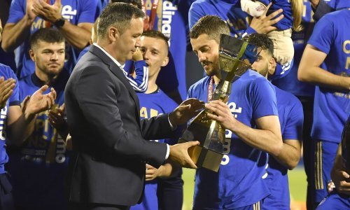 Dinamovi nogometaši nisu skrivali oduševljenje najslađim mogućim raspletom, a kapetan Arijan Ademi bio je jasan: To je jedina istina!