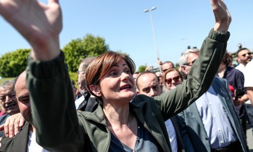 Tisuće ljudi na ulicama Istanbula jer je Erdogan strpao u zatvor vodeću oporbenu političarku