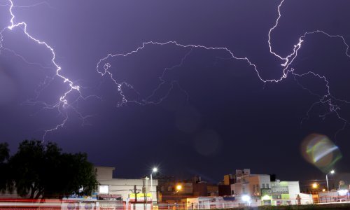 U olujama u Kanadi poginulo osam ljudi, pola milijuna bez struje