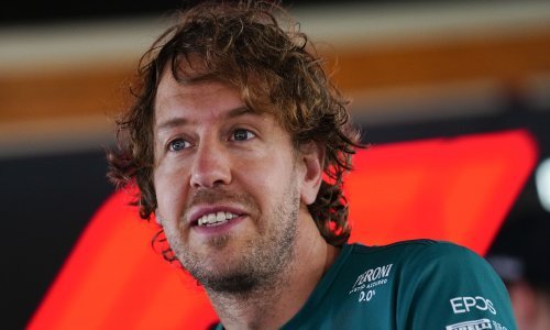 Sramotan napad na Sebastiana Vettela usred Barcelone; Nijemac prošao bez ozljeda, a onda smogao hrabrosti i krenuo u lov na lopove