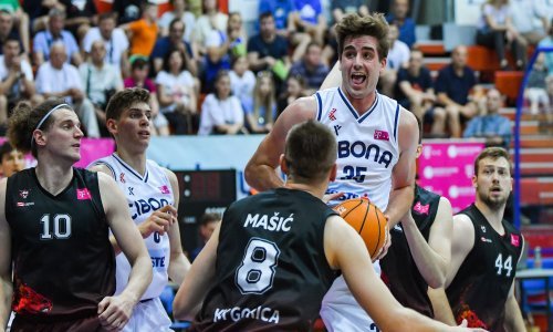Cibona u šokantnoj završnici dobila Goricu i dvokorakom ušla u finale; Roko Prkačin ubacio čak 30 koševa