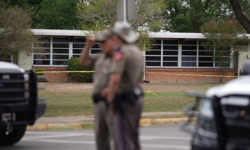 Nakon jednog od najsmrtonosnijih napada u školi u SAD-u otkriveni propusti, smjenjen načelnik policije
