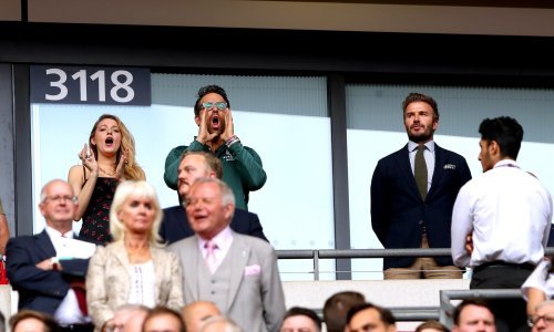 Nikad bolje raspoloženi Blake Lively i Ryan Reynolds s djecom na nogometnoj utakmici