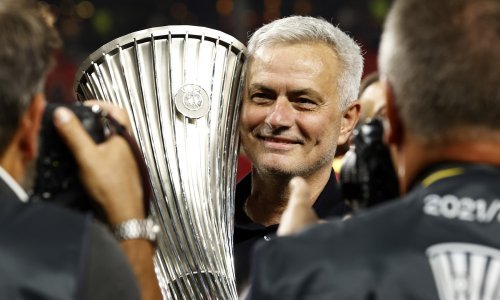 Savršeni Jose Mourinho nije izdržao, emotivno se slomio i rasplakao; njegove izjave dirnut će u srca ne samo navijače Rome nego i drugih klubova koje je vodio
