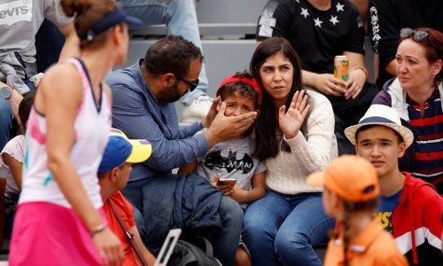 Dijete završilo u suzama, a tenisačica na Roland Garrosu ipak izbjegla diskvalifikaciju: Ovo je neprihvatljivo!