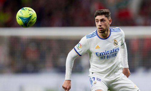 Realova zvijezda htjela je biti duhovita uoči finala Lige prvaka, a zatim je veznjaku 'Kraljeva' spustila vlastita supruga i odgovorom 'zapalila' društvene mreže