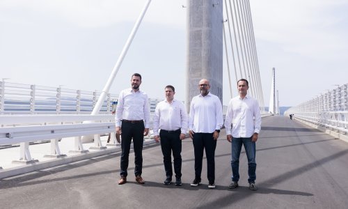 [FOTO] Butković obišao Pelješki most: 'Izvođači zaista rade u otežanim okolnostima zbog ovog poremećaja na tržištu i povećanja cijena'