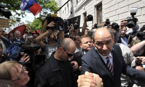Janez Janša se izvukao, nema novog suđenja za aferu Patria