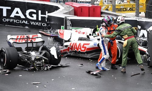 [FOTO] Stravične scene s VN Monaka: Mick Schumacher proklizao, zabio se zaštitnu ogradu i prepolovio bolid