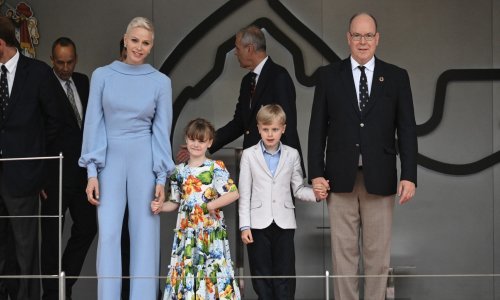 Nikad ljepša: Nasmijana princeza Charlene uživala je u društvu svojih preslatkih blizanaca i supruga