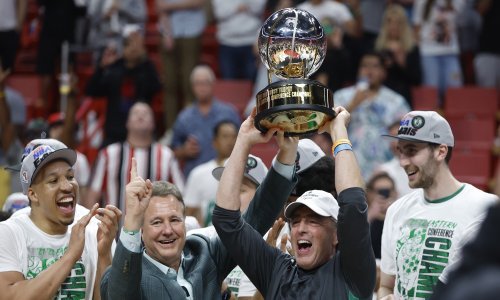 [FOTO] Nije moglo slađe; Boston u dramatičnoj završnici sedme utakmice slavio u gostima kod Miamija i izborio NBA finale