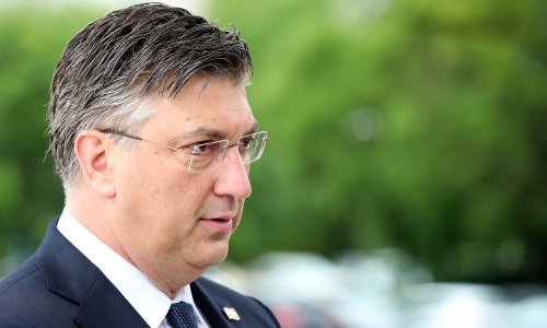 [VIDEO] Plenković o najavljenom drastičnom poskupljenju goriva: 'Trošarine i marže su dva elementa u koje se može intervenirati'
