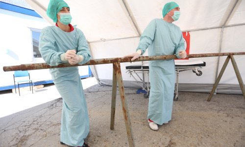 Liječnička komora: Maske obvezne još mjesec dana u bolnicama