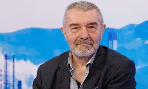 'Nafta je na burzi skočila na više od 120 dolara po barelu, njih nije briga za skuplje gorivo koje plaćamo, nego za profit'