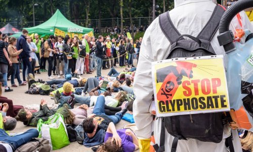 EU poklopio zelene aktiviste: Kontroverzni herbicid glifosat ipak nije kancerogen, čeka se odobrenje za njegovu ponovnu upotrebu