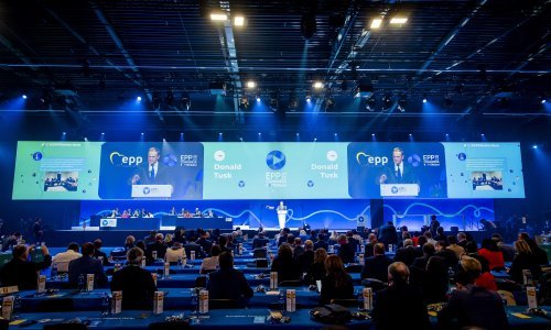 Hitna rezolucija europskih pučana: Traži se izmjena izbornih zakona u BiH, packa udijeljena i Dodiku. Što kažu Čović i Izetbegović koji nisu glasali?