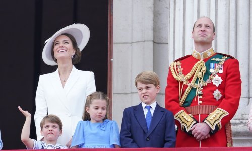 Brižan i zabavan otac: Princ William osvanuo na novoj preslatkoj fotografiji sa svoje troje dječice