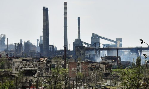 U Ukrajini u prodaji zadnja serija narukvica od čelika iz Azovstalja