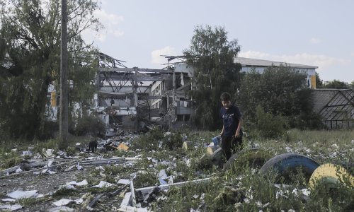 Ruske snage ciljaju jug Izjuma u istočnoj Ukrajini