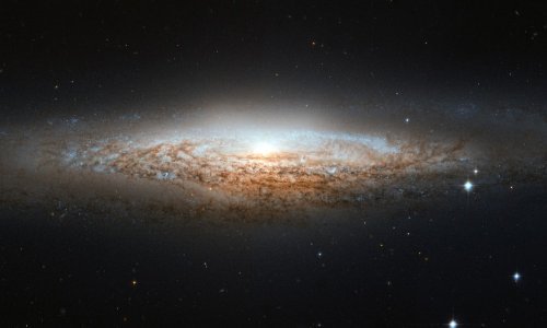 Tema koja fascinira javnost: NASA naručila novu studiju o 'neidentificiranim zračnim pojavama'