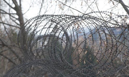 Finska želi podići ogradu na granici s Rusijom