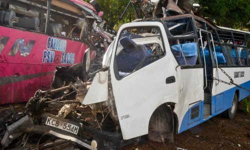 Bugarska nogometna reprezentacija izbjegla tragediju; na putu do hotela doživjeli su nesreću u tunelu...