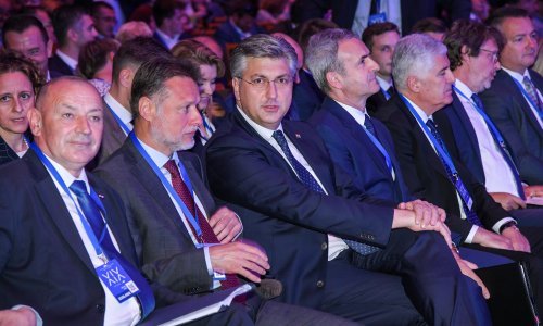 HDZ o Milanoviću: Štetočina s Pantovčaka, izdao je davno Hrvate u BiH podržavajući jataka Komšića, sad nam svima samo štetu nanosi