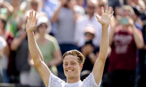 Senzacionalni Nizozemac koji do ovog tjedna nije imao ni jednu pobjedu na ATP Touru stigao do prvog naslova; u finalu je pomeo novog svjetskog br. 1