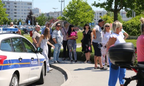 PUZ: Ukupno 11 lažnih dojava o eksplozivnim napravama, od Zaprešića preko Zagreba do Dugog Sela; građane se poziva na oprez - bez panike