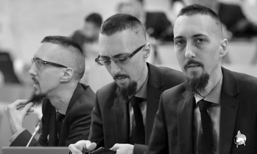 Od blistave znanstvene karijere do afere s maloljetnicom: Kako je poliglot i organizator 'kave s nevjernicima' upao u splitski politički mulj?