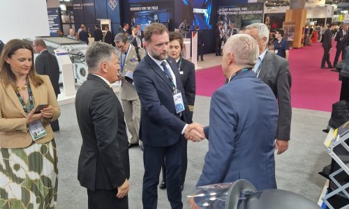 Banožić na vojnom sajmu u Parizu: Hrvatska vojna industrija je postala respektabilni igrač na tržištu