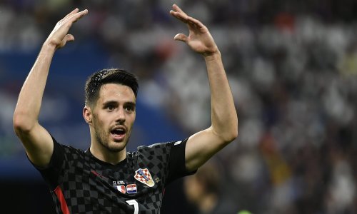 Jedan od junaka povijesne pobjede protiv Francuza otkrio je recept za slavlje te posebno istaknuo trojicu suigrača: S njima je sve lakše...