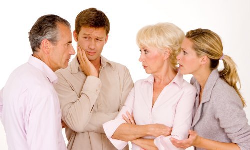 Kako se emocionalno emancipirati od roditelja