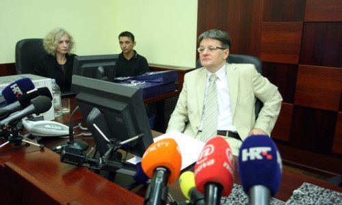 Dobronić: Banke su znale da bi franak mogao rasti!