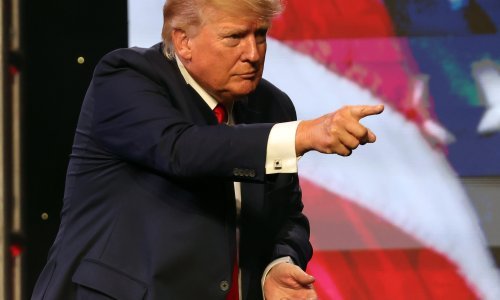 Trump rekao da je Penceu nedostajalo hrabrosti na dan napada na Kapitol: Imao je šansu, iskreno, da uđe u povijest