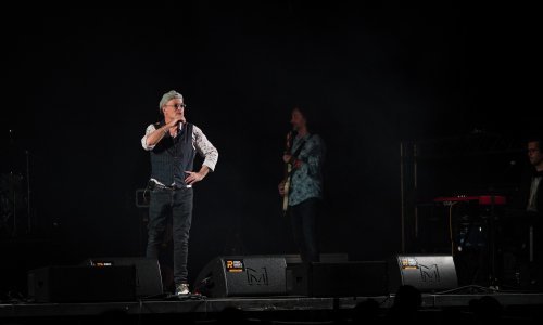[FOTO]Gibboni održao spektakularni koncert u Banjoj Luci