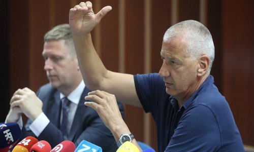 Aco Petrović ne posustaje, novom objavom snažno je opleo po aktualnoj upravi Cibone: Zar ima veće perverzije od ove?