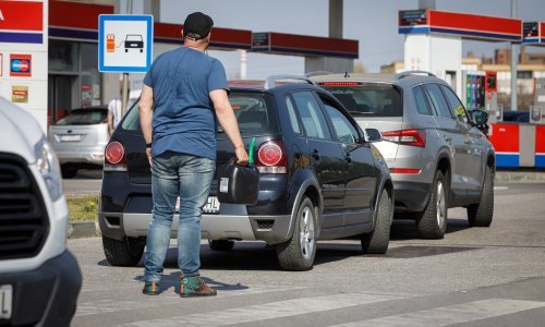 Prijeti novi udar na džepove građana: Ako Vlada ne intervenira, od utorka će gorivo drastično poskupjeti