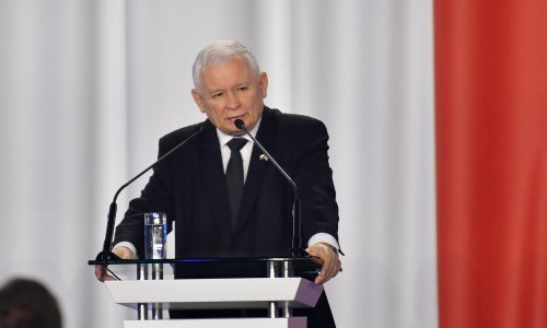 Čelnik poljske vladajuće stranke Jaroslaw Kaczynski napustio vladu