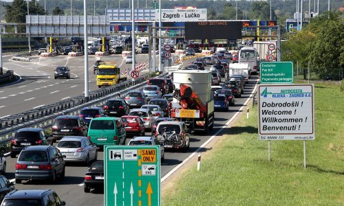 Zbog radova na autocesti Rijeka - Zagreb kolona od četiri kilometra