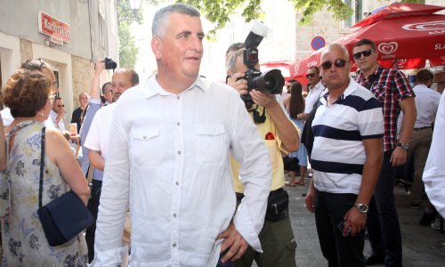 HEP-ova ponuda šokirala Cetinsku krajinu: Iz svečane lože na Alki državni vrh gledat će u oči narodu kojemu su upalili mrak